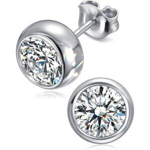 Moissanite Stud Earrings 0.6 CTW 925 Sterling Silver NWT